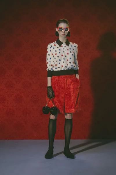 Look 4